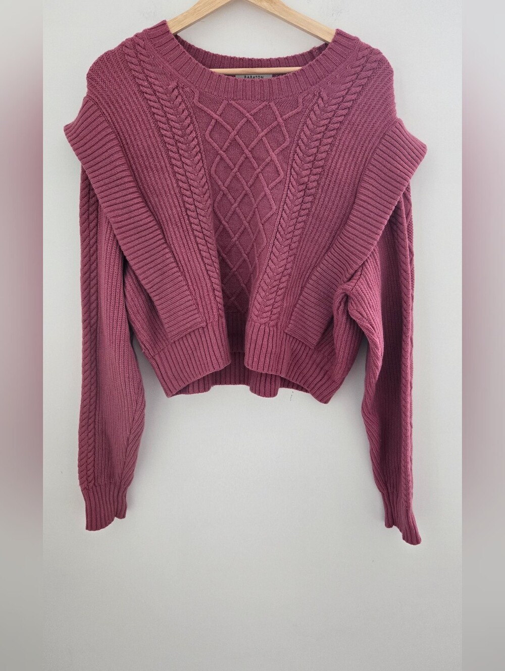 Aritzia Babaton Merino Wool Cable Knit Shoulder Pad Sweater Pink M